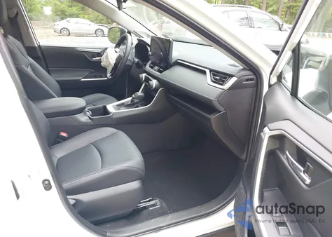 2025 Toyota Rav4 Xle Premium from USA, damaged, VIN 2T3A1RFV9SW532080